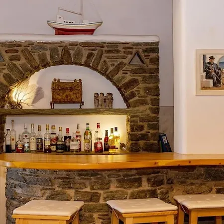 Sail La Vie Feriehus Agios Sostis (Tinos)